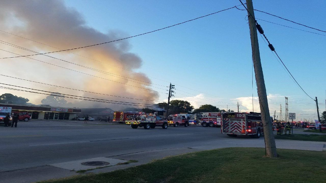 3 missing in Crosby apartment fire found dead, fire marshal says